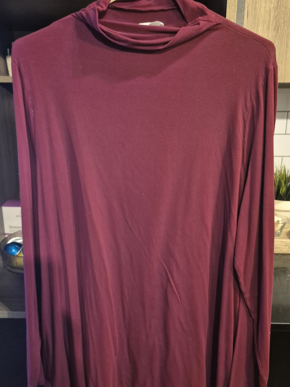 MT Women's Long Sleeve Mock Neck Top in Wine